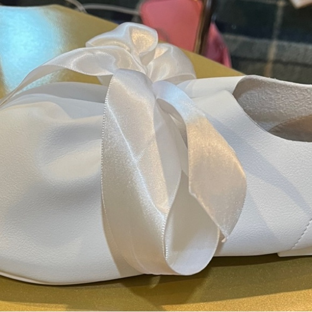 White flats